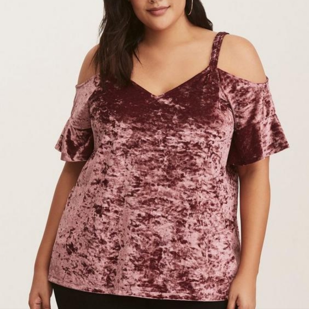 TORRID Womens Plum Velvet Cold Shoulder Top 00/MEDIUM